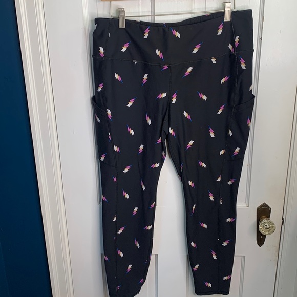 Torrid Performance Core Full Length Active Legging Side Pockets W-464 Plus Sz 2X - Picture 5 of 10